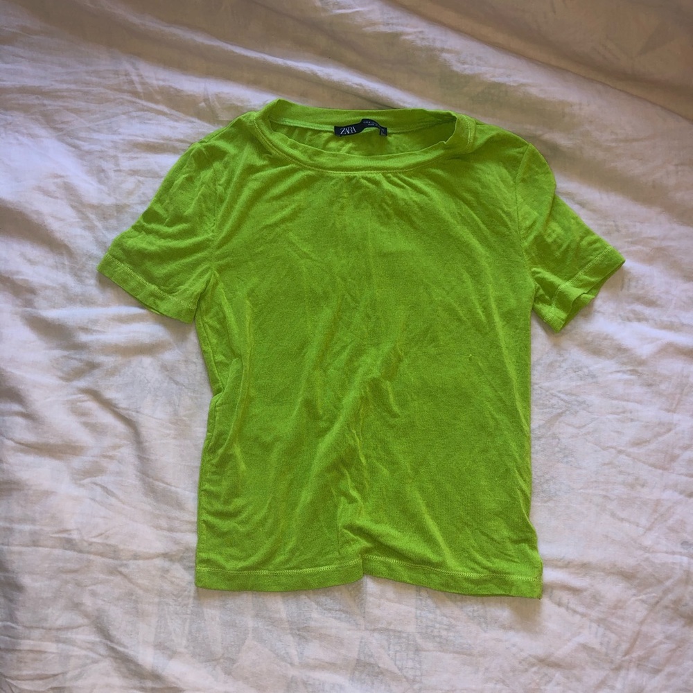 zara tee